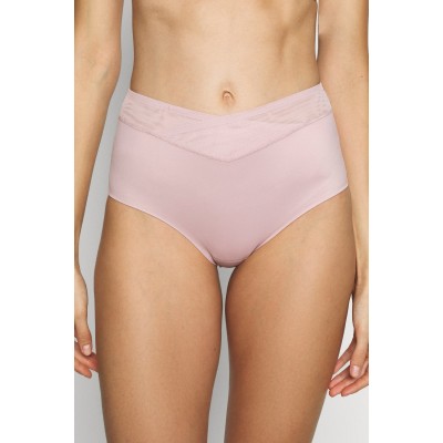 Chiloti modelatori Triumph, True Shape Sensation Maxi
